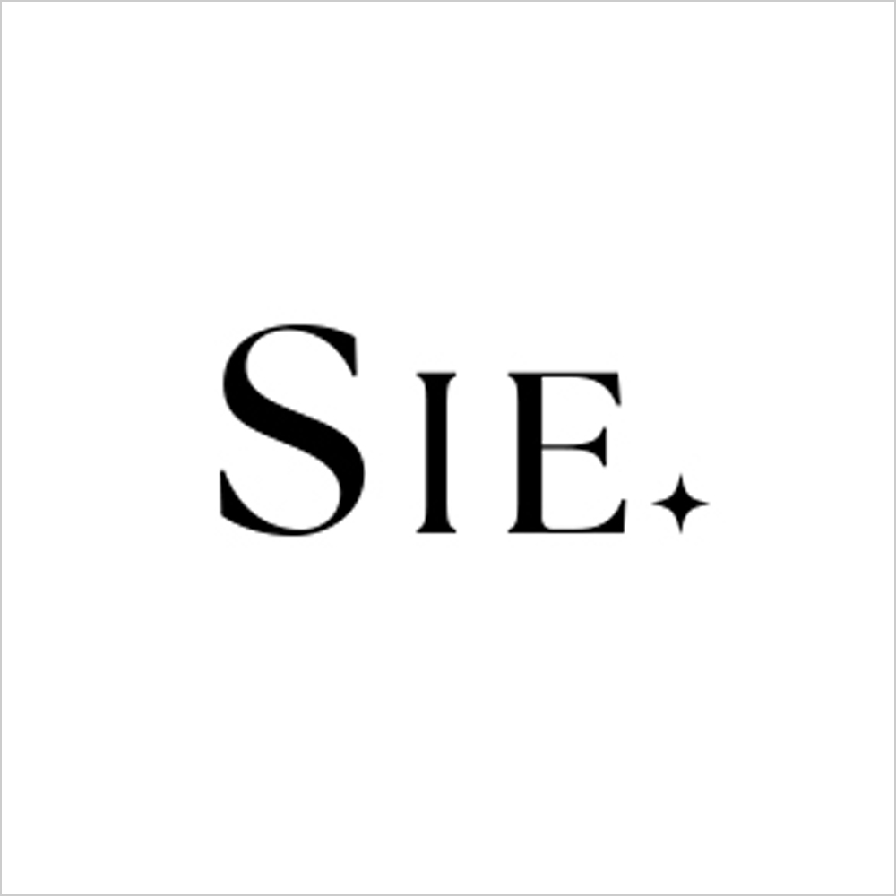 TWICE MOMOさんがイメージモデルを務める新コンタクトレンズブランド『SIE.(シー)』誕生